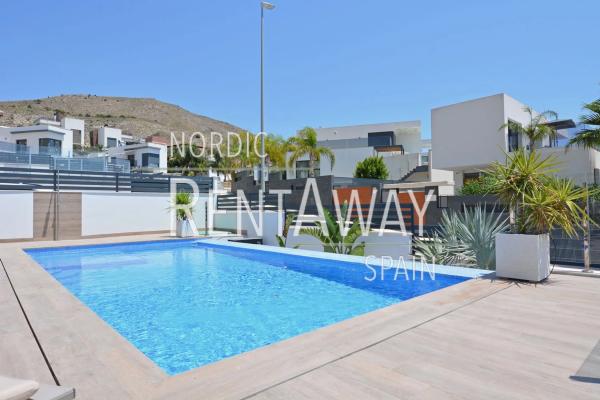 Casa independiente en calle Toledo