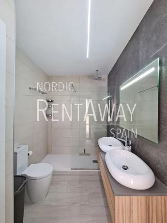 Casa independiente en calle Toledo