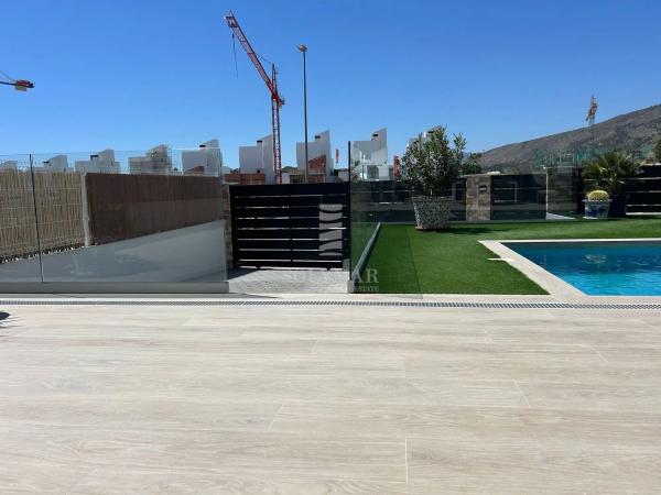 Casa independiente en calle de Xeraco s/n