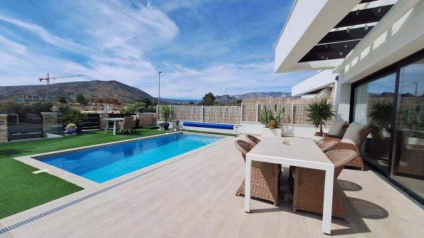 Chalet en Balcón de Finestrat-Terra Marina