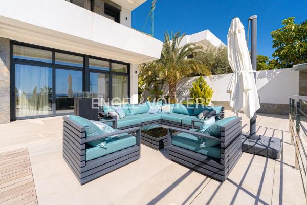 Casa independiente en calle Roma