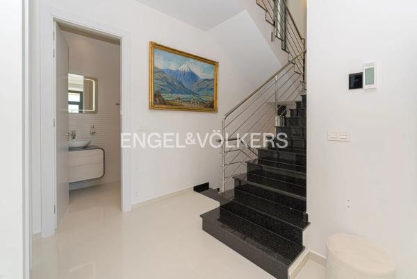 Casa independiente en calle Roma