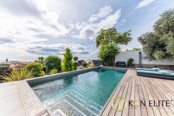 Casa independiente en calle Roma