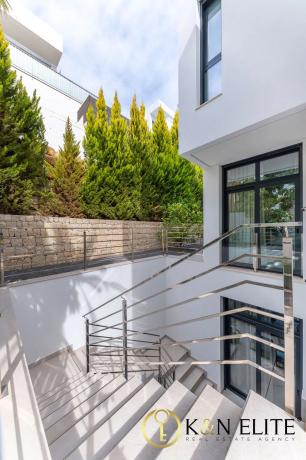 Casa independiente en calle Roma