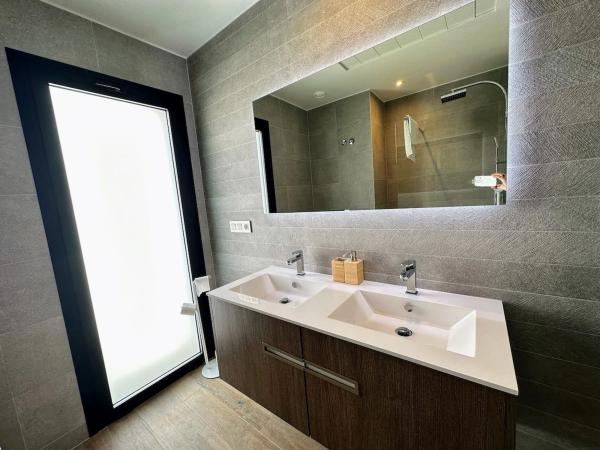 Casa independiente en calle d'Equador, 10