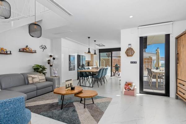 Casa independiente en calle Segovia