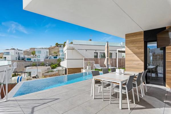 Casa independiente en calle Segovia