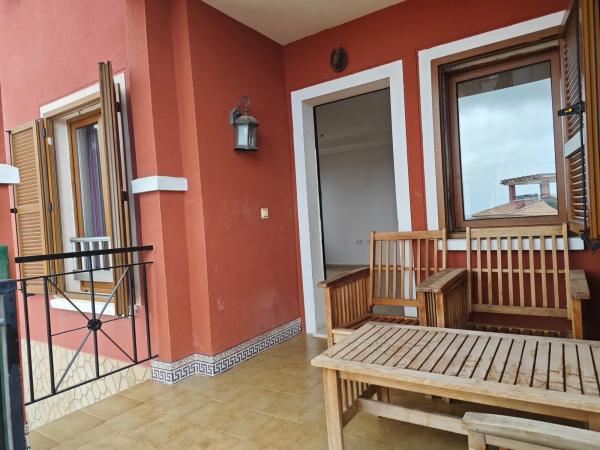 Chalet adosado en calle Cádiz, 10