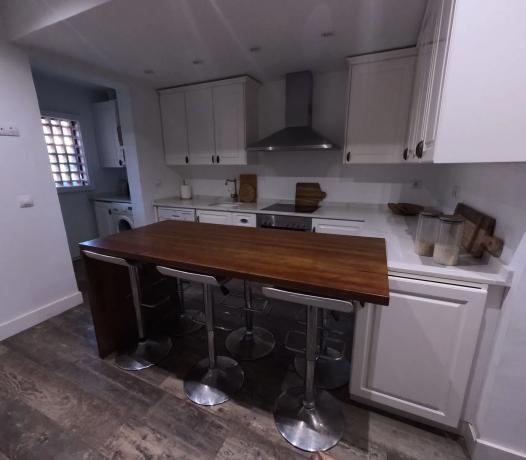 Chalet adosado en calle Berna, 2