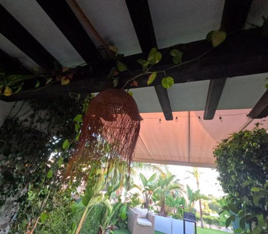 Chalet adosado en calle Berna, 2