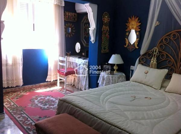 Casa independiente en calle Callosa d'en Sarrià