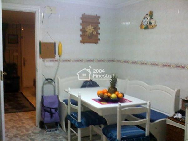 Casa independiente en calle Callosa d'en Sarrià