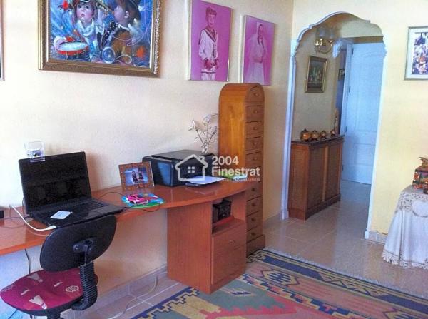 Casa independiente en calle Callosa d'en Sarrià