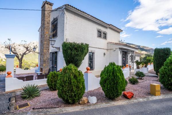 Casa independiente en Lugar Diseminados