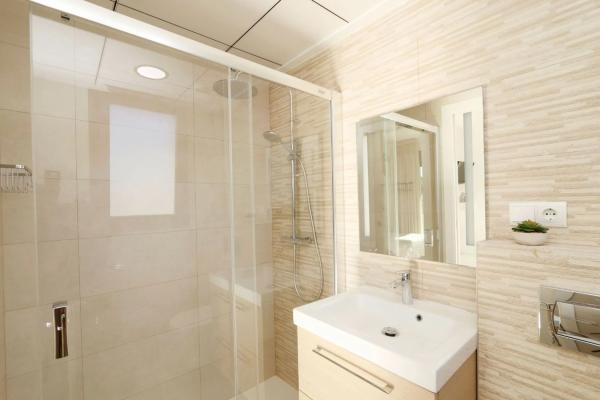 Casa independiente en avenida de Coloma