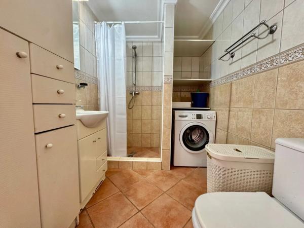 Chalet adosado en calle Capellá