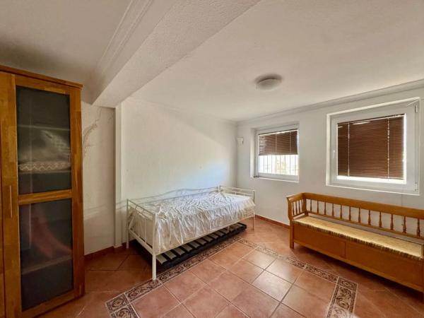 Chalet adosado en calle Capellá