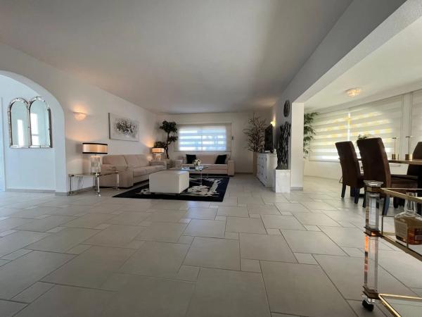 Casa independiente en calle Vall de Beneixama, 11 C