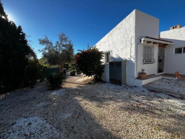 Chalet adosado en calle Serra Grossa, 14