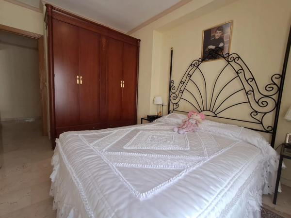 Chalet adosado en avenida Porvilla, 44