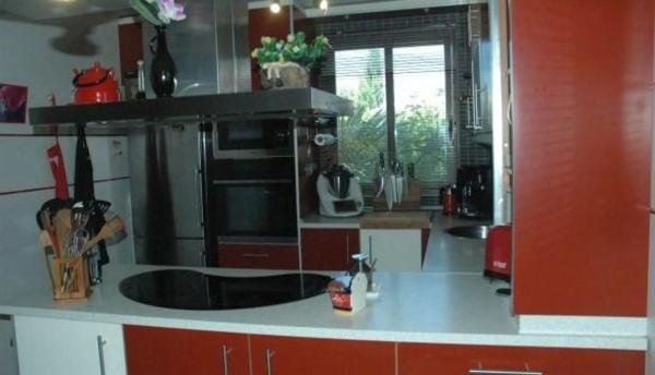 Casa independiente en calle Viena