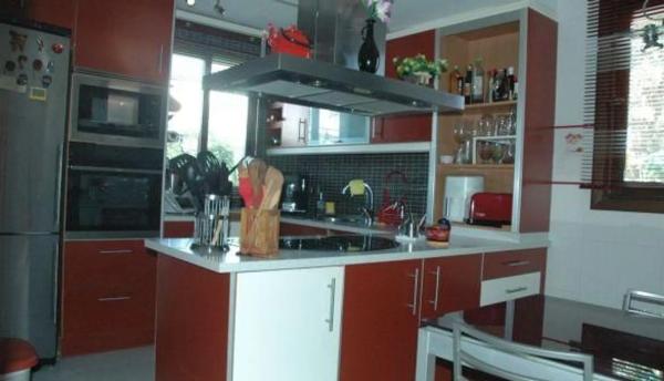 Casa independiente en calle Viena