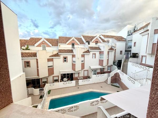 Chalet pareado en calle Collao