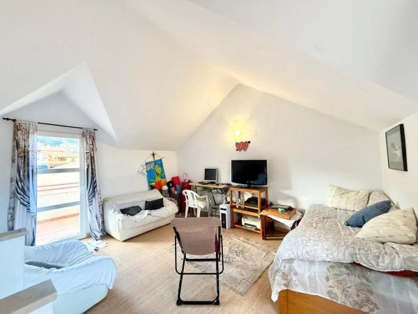 Chalet pareado en calle Collao