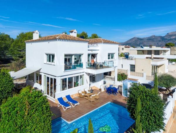 Casa independiente en calle Sofia, 7