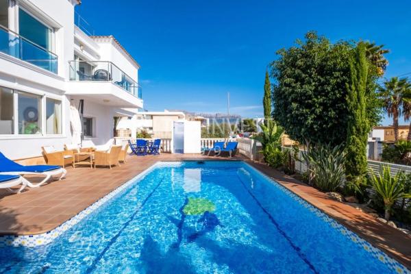 Casa independiente en calle Sofia, 7