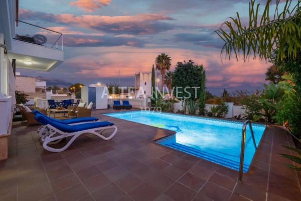 Casa independiente en calle Sofia, 7