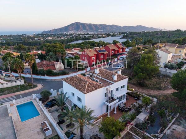 Casa independiente en calle Sofia, 7