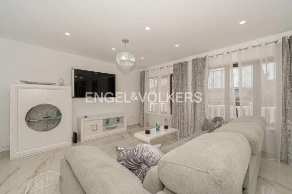 Casa independiente en calle de la Cadernera