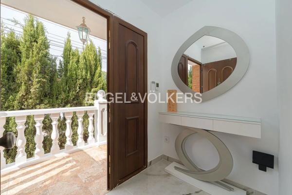 Casa independiente en calle de la Cadernera