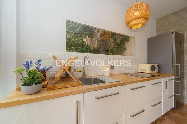 Casa independiente en calle de la fontfreda