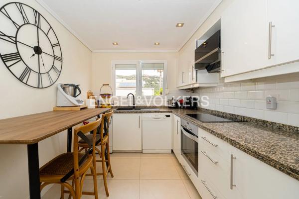 Casa independiente en calle de la fontfreda