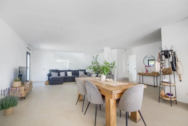 Casa independiente en calle San Marino, 39