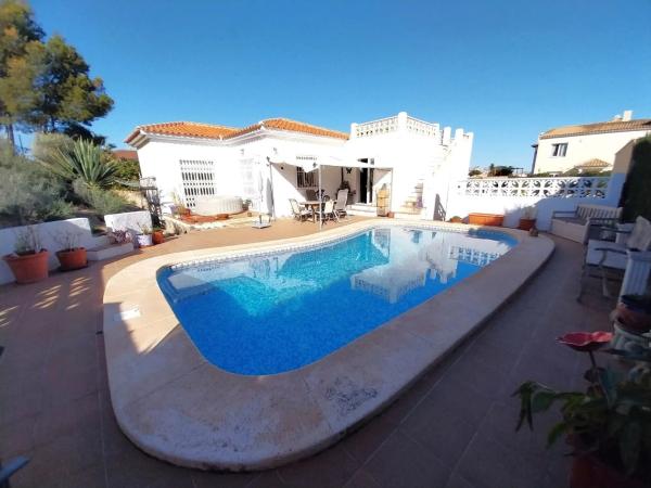 Casa independiente en calle Amsterdam