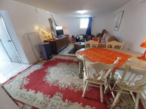 Casa independiente en calle Amsterdam