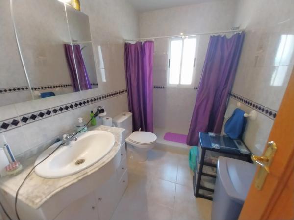 Casa independiente en calle Amsterdam