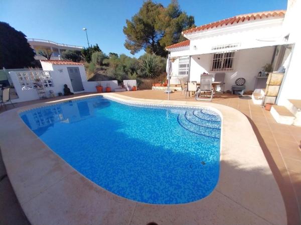 Casa independiente en calle Amsterdam