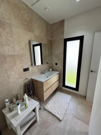 Casa independiente en calle Venezuela, 11