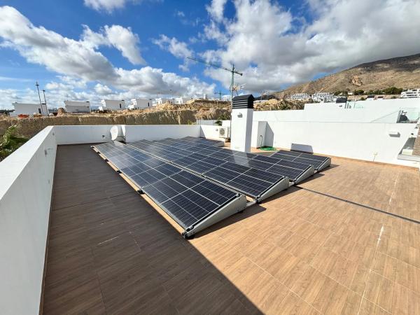 Casa independiente en calle Venezuela, 11