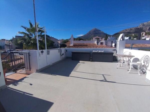 Chalet adosado en calle Serra del Cabeçó d'Or