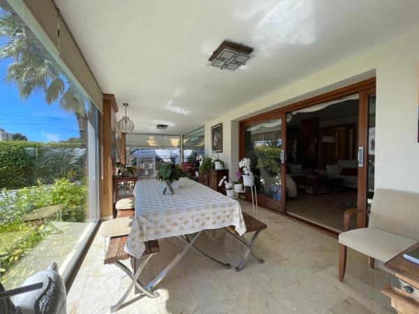 Chalet en calle Serra L'Alguenya