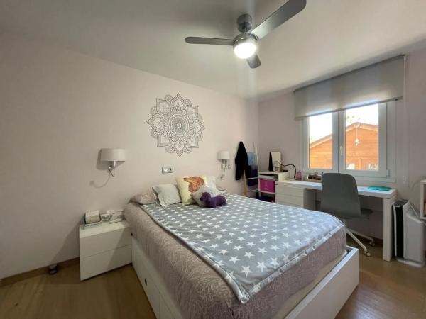 Chalet en calle Serra L'Alguenya