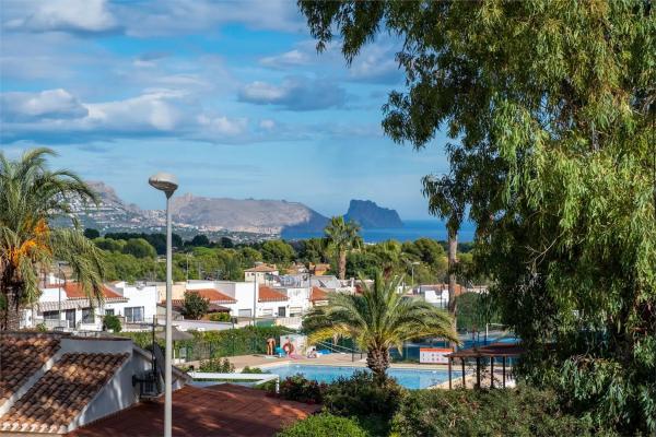 Chalet adosado en calle Serra de l'Almedia