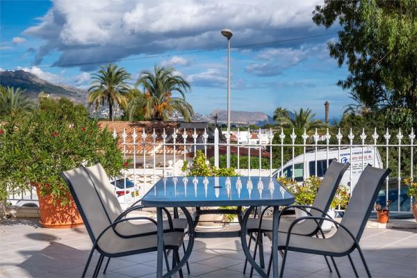 Chalet adosado en calle Serra de l'Almedia