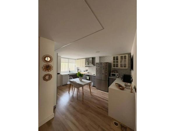 Chalet adosado en avenida de Coloma