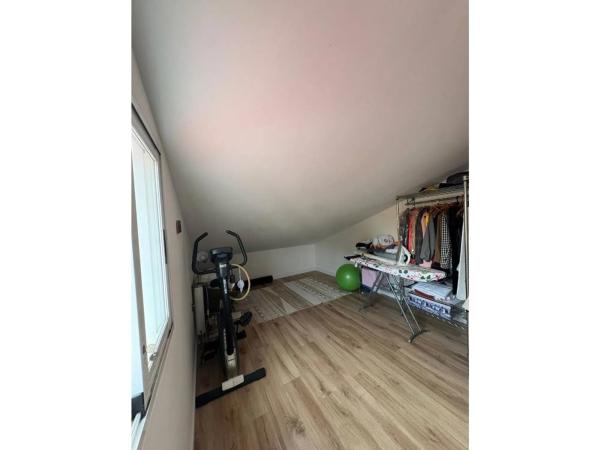 Chalet adosado en avenida de Coloma